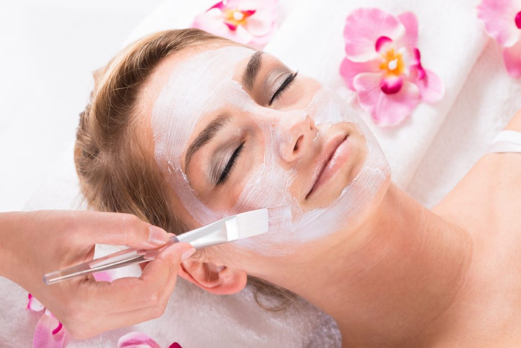 beauty parlour course